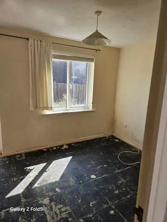 Clean and cleared room after clearance in Potters Bar, Hertfordshire